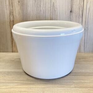 White Plastic Ice Cream Maker Bowl with Paddle